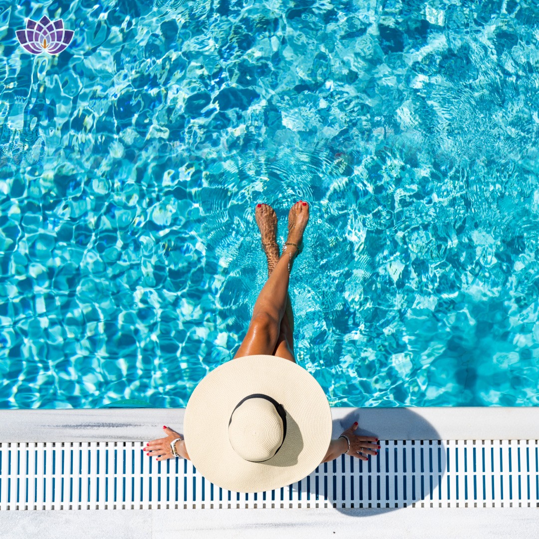It's a new month, and it's officially the beginning of Summer! Let's hope the Sun is not so shy this month 🌞 ✨

#summer #beauty #agebetternotyounger #skincare